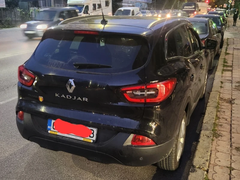 Renault Kadjar 1, 5 Дизел 115 к.с, снимка 3 - Автомобили и джипове - 48479455