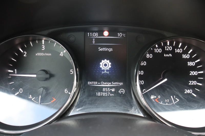 Nissan Qashqai 1.6DCI* 4X4* , снимка 11 - Автомобили и джипове - 52492903