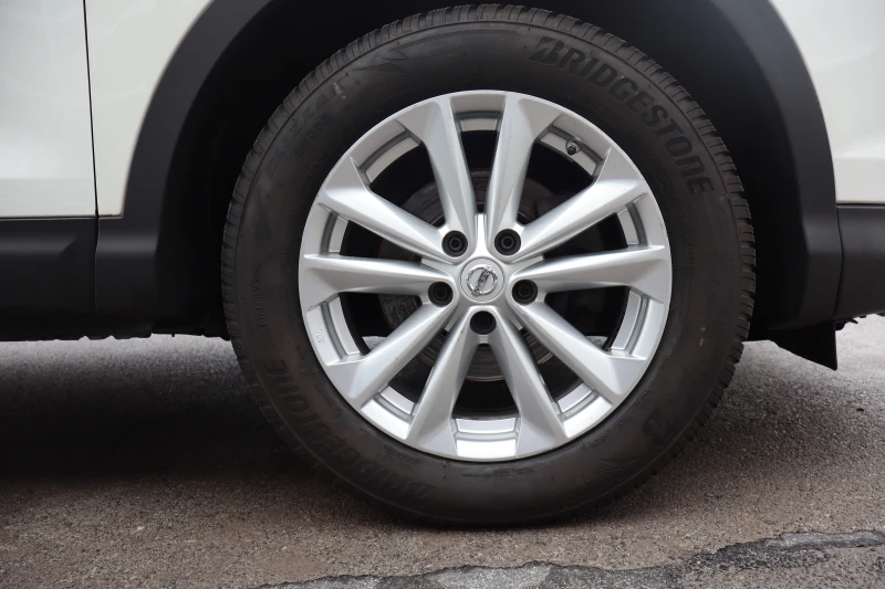 Nissan Qashqai 1.6DCI* 4X4* , снимка 4 - Автомобили и джипове - 52492903