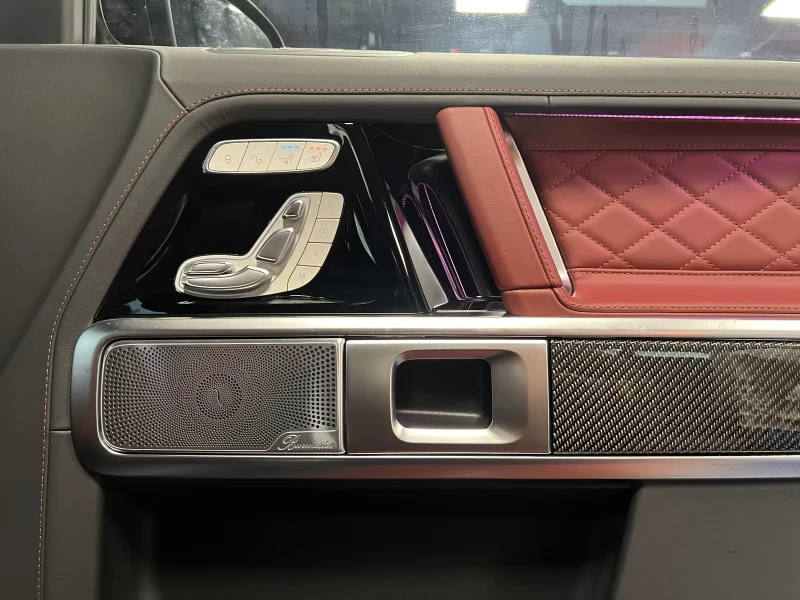 Mercedes-Benz G 63 AMG AMG /FACELIFT A22 /CARBON /, снимка 15 - Автомобили и джипове - 52494634