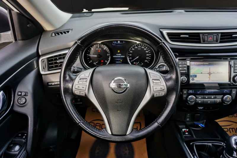 Nissan X-trail 1.6DCI TEKNA , снимка 8 - Автомобили и джипове - 52579567