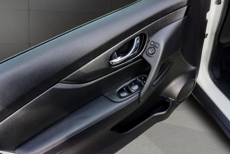 Nissan X-trail 1.6DCI TEKNA , снимка 6 - Автомобили и джипове - 52579567