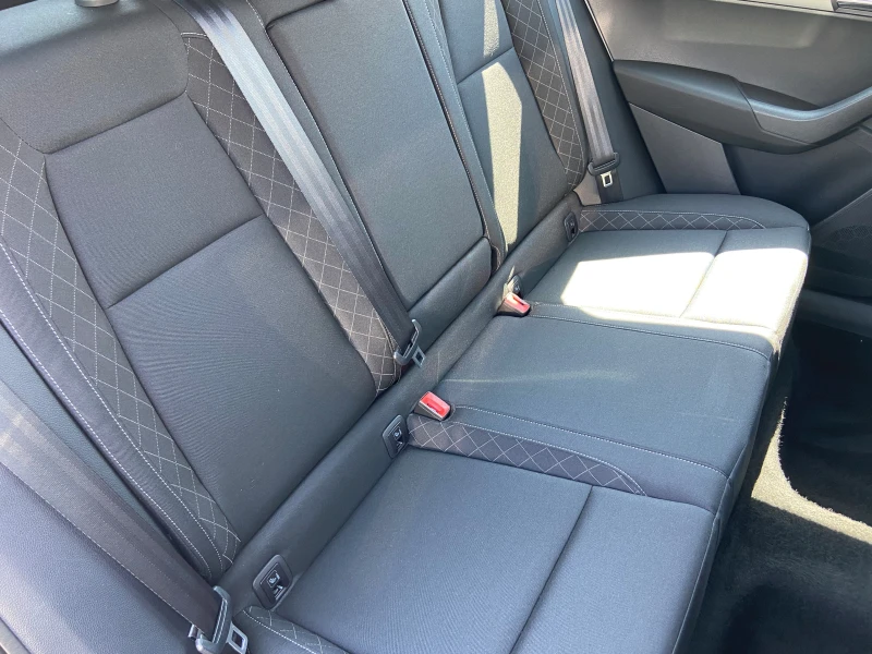 Skoda Karoq 1.0tsi-110кс, снимка 7 - Автомобили и джипове - 53521888