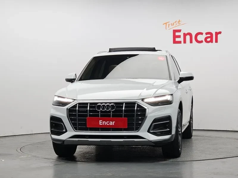 Audi Q5 (Fy) 45 Tfsi Quattro, снимка 3 - Автомобили и джипове - 54748683