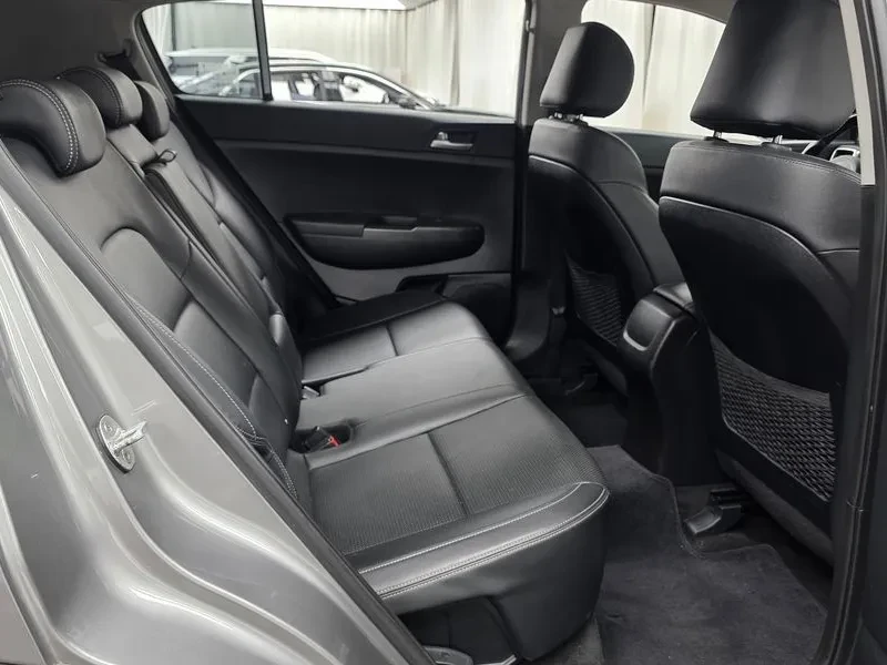 Kia Sportage Diesel 2.0 2Wd Trendy | Mobile.bg � ����������� 11