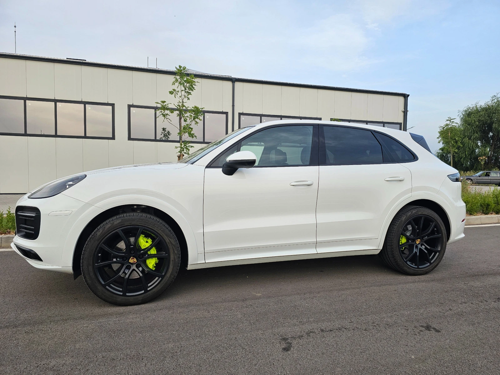 Porsche Cayenne  - изображение 3