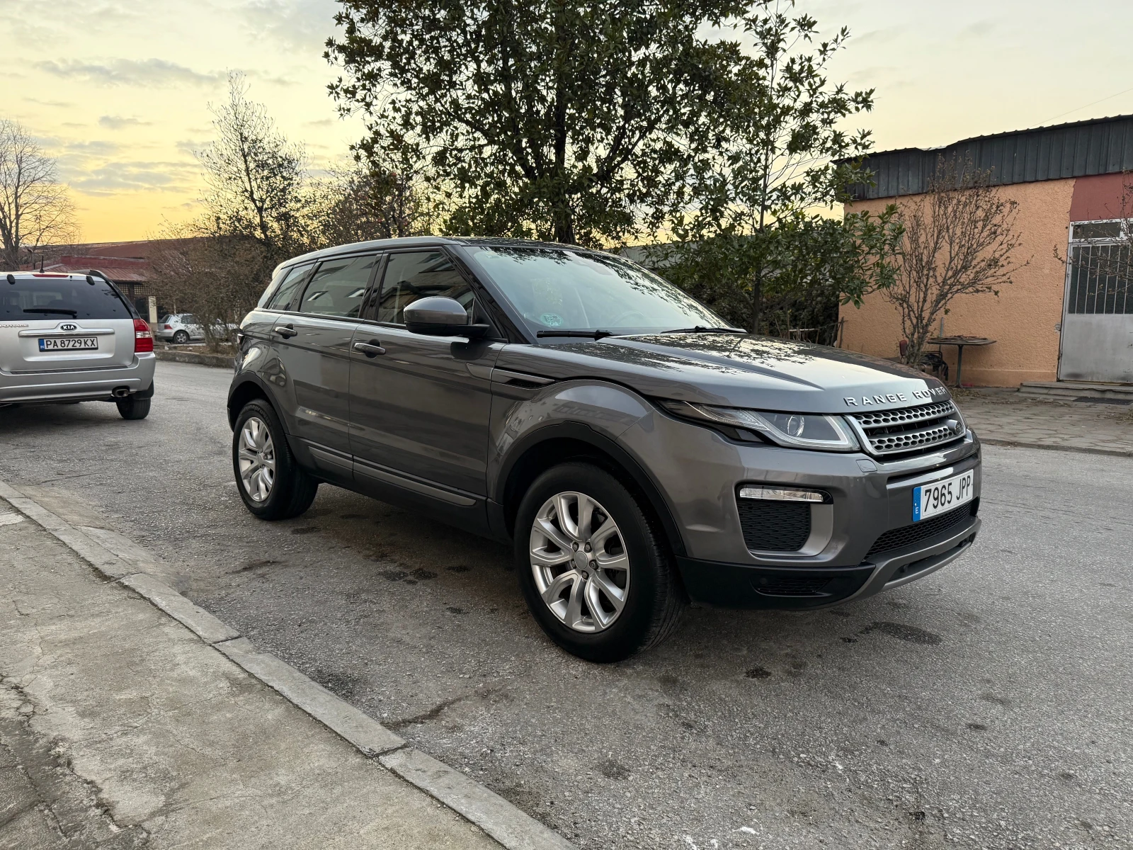 Land Rover Range Rover Evoque 2.0 D Luxury - изображение 10