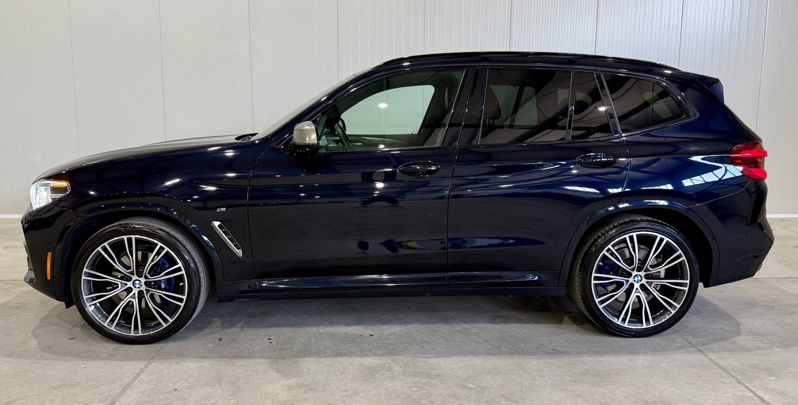 BMW X3 M40i xDrive Shadow Line - изображение 2