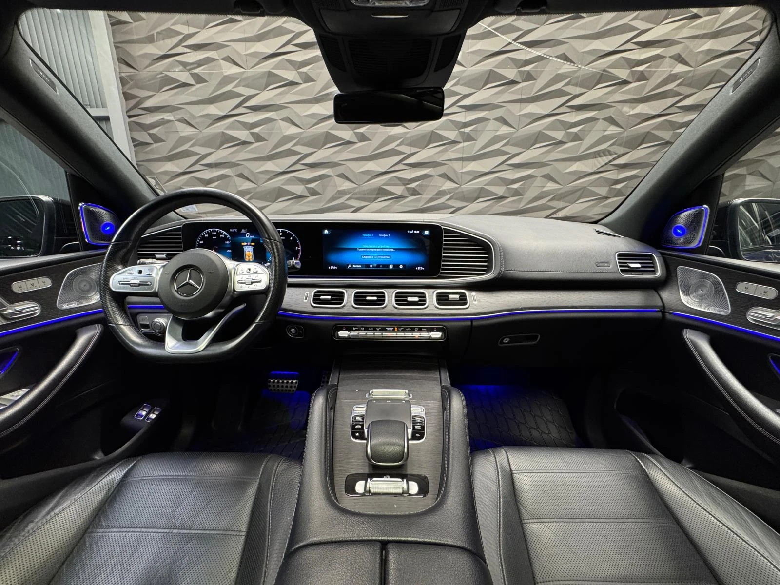 Mercedes-Benz GLS 400 d 4Matic AMG Pano* 360* Burm* 6+ 1 - изображение 5