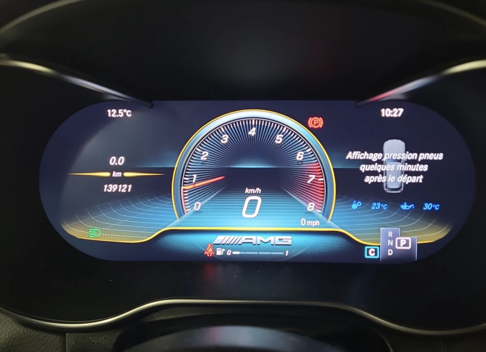 Mercedes-Benz GLC 43 AMG  - изображение 6