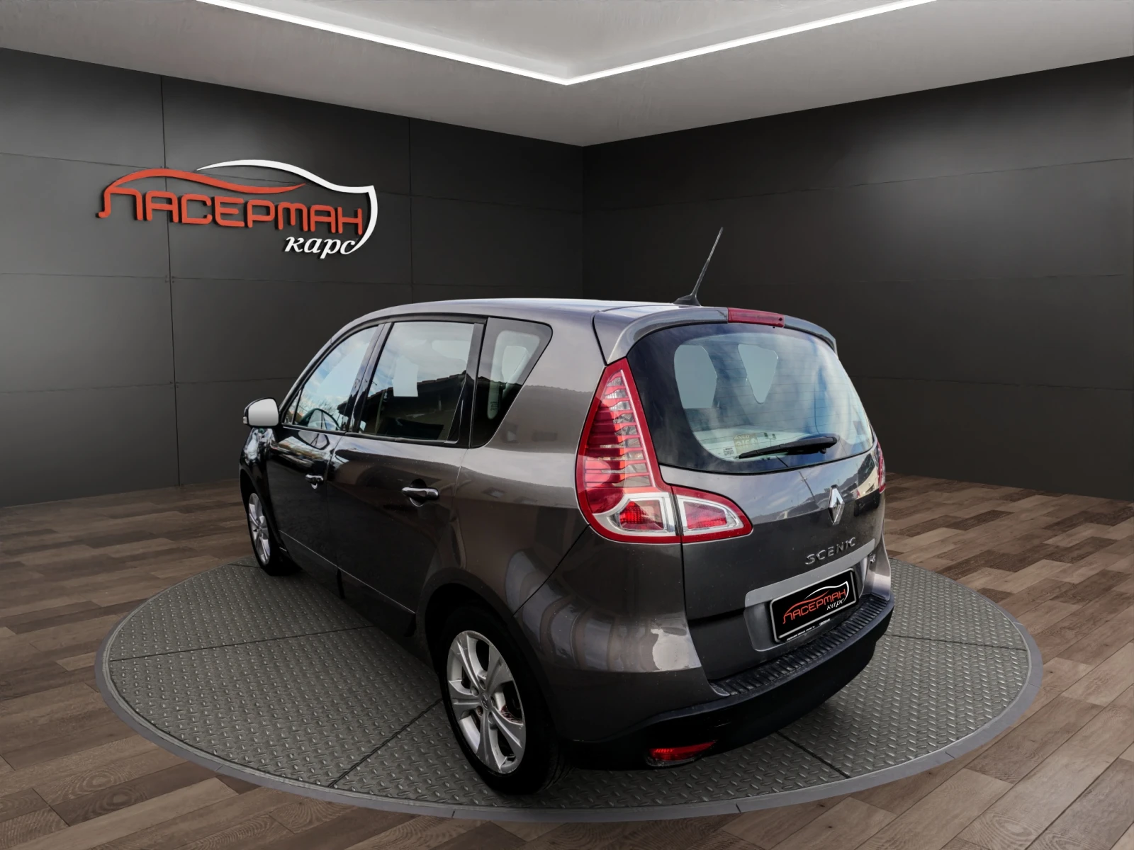 Renault Scenic 1.5DCI ATTRACTIVE , снимка 4 - Автомобили и джипове - 52579567