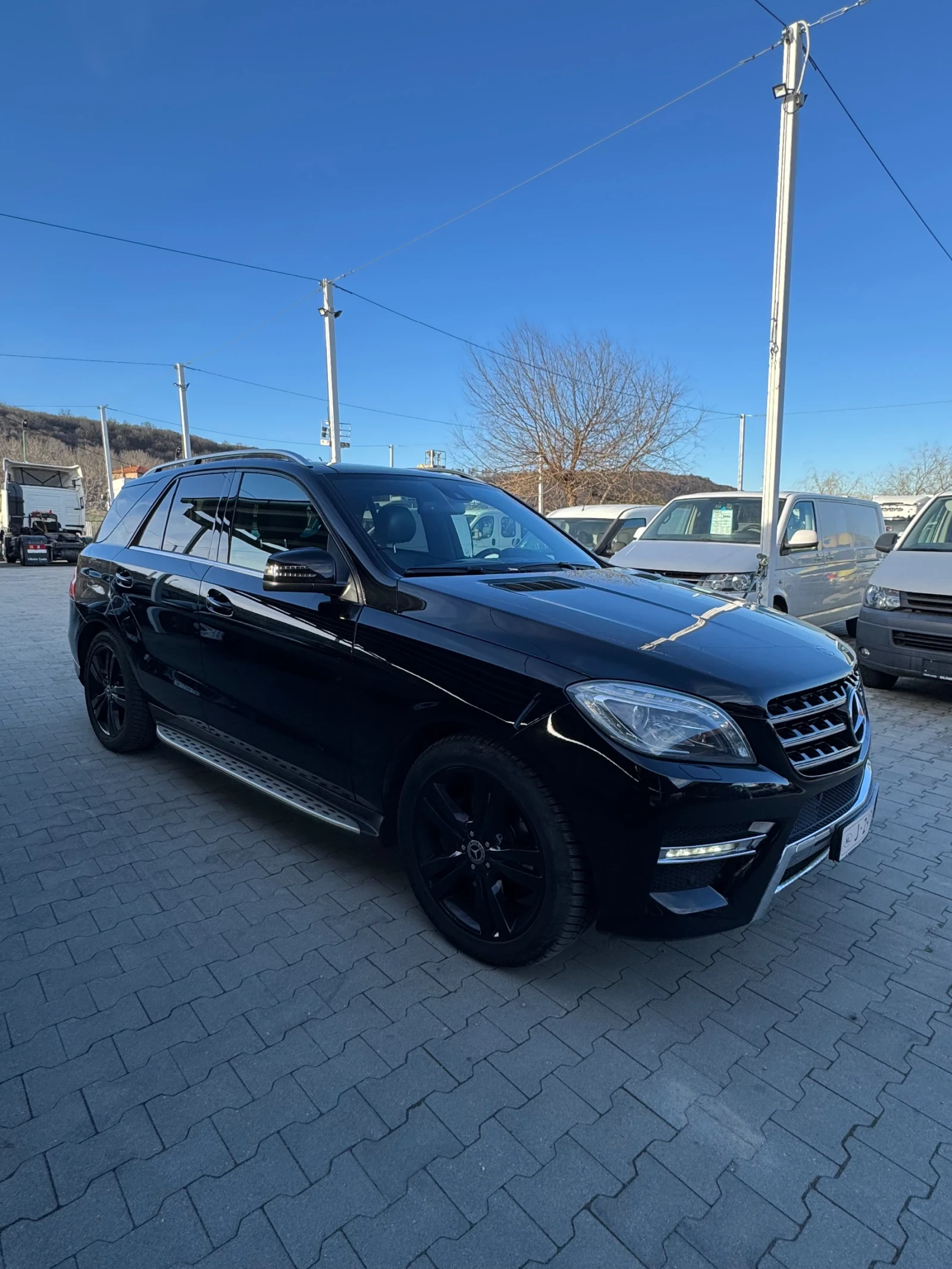 Mercedes-Benz ML 350 BlueTEC, снимка 3 - Автомобили и джипове - 53770781