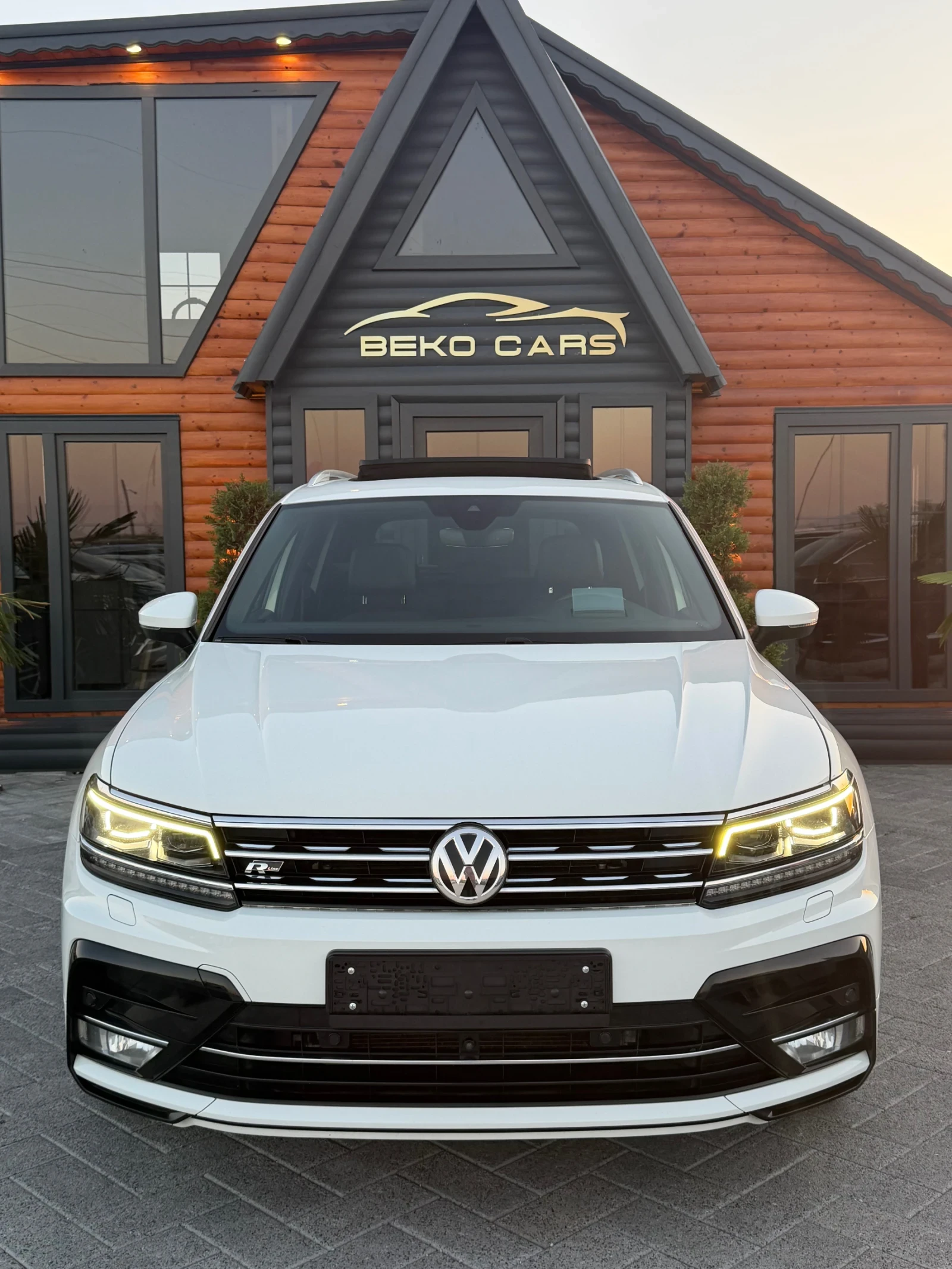 VW Tiguan R-line/4-motion/240коня/Нова, снимка 2 - Автомобили и джипове - 55695357