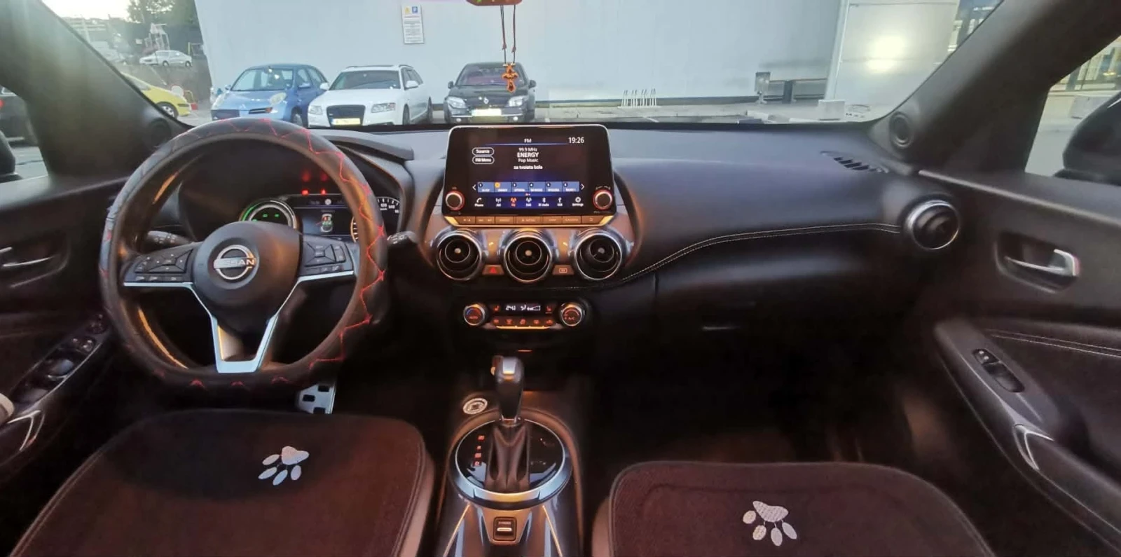 Nissan Juke, снимка 6 - Автомобили и джипове - 56063483