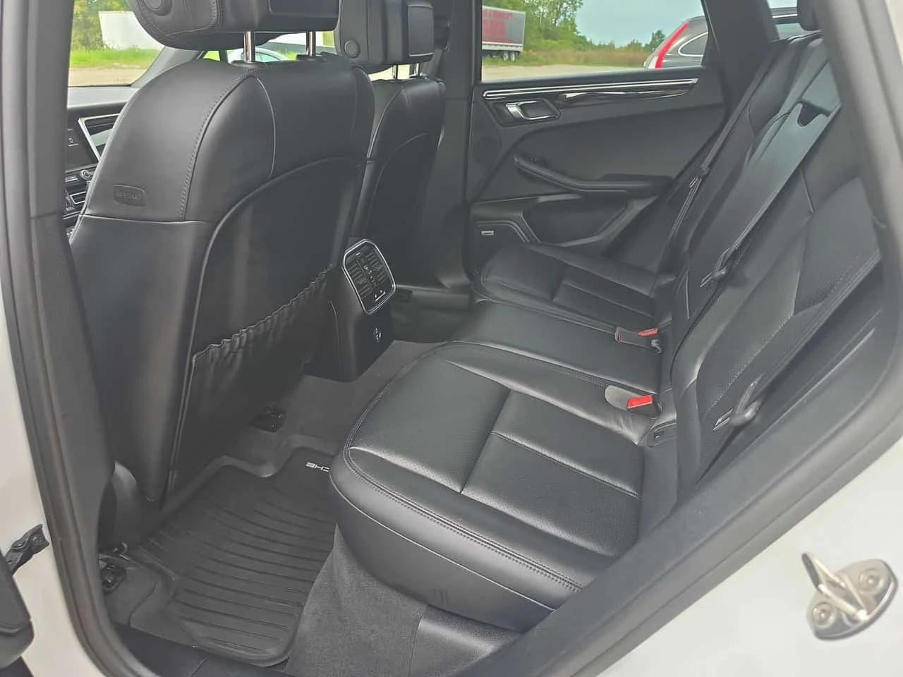 Porsche Macan * S * CARFAX * , снимка 12 - Автомобили и джипове - 56215429