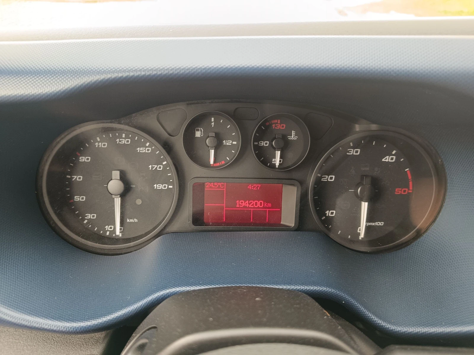 Iveco Daily 35s18 MAXXI 3000 AUT 8ZF, снимка 8 - Бусове и автобуси - 54567715