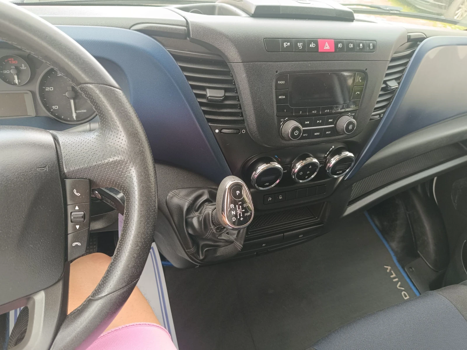 Iveco Daily 35s18 MAXXI 3000 AUT 8ZF, снимка 6 - Бусове и автобуси - 54567715