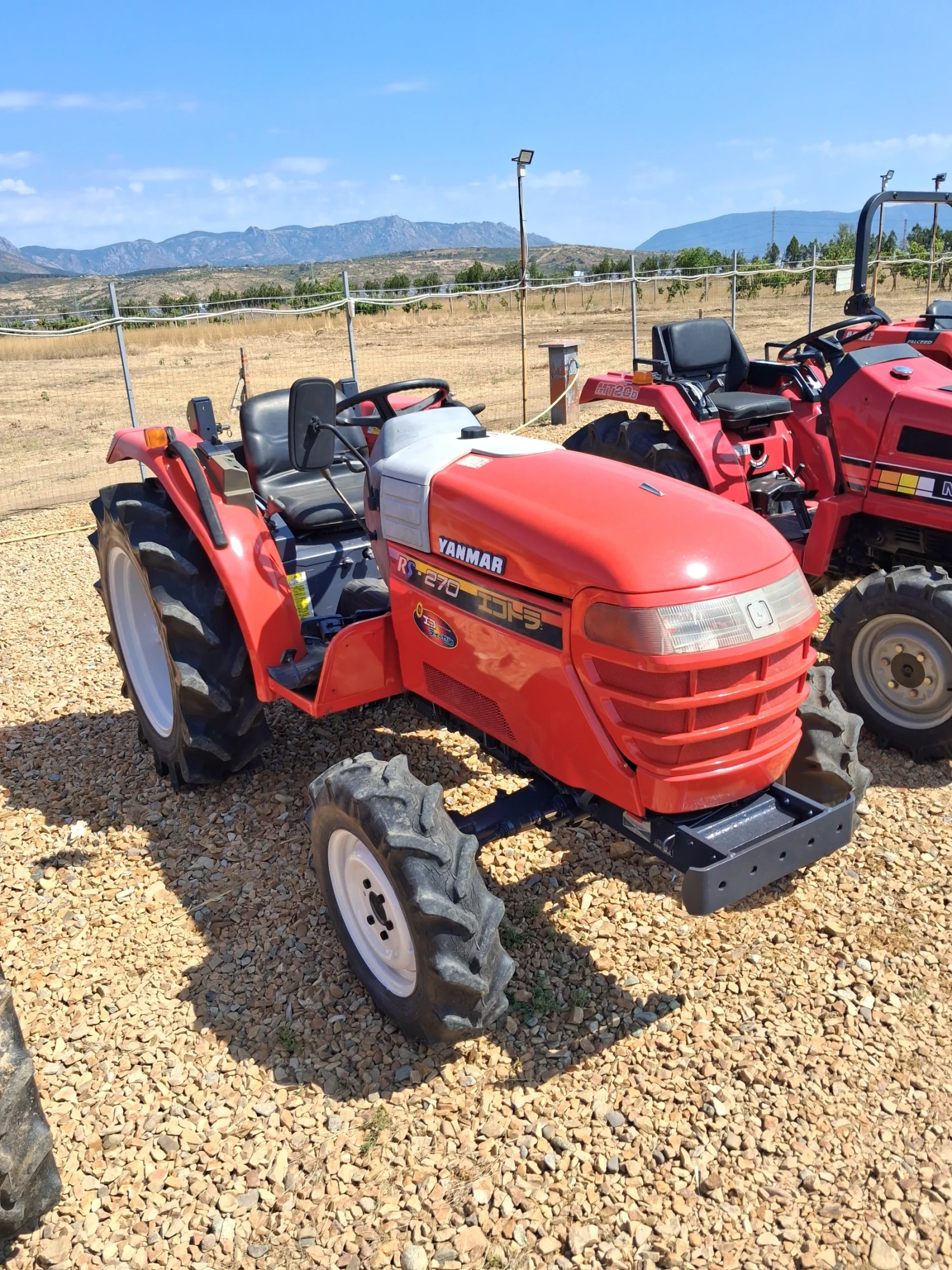 Трактор Kubota Скайтрак 