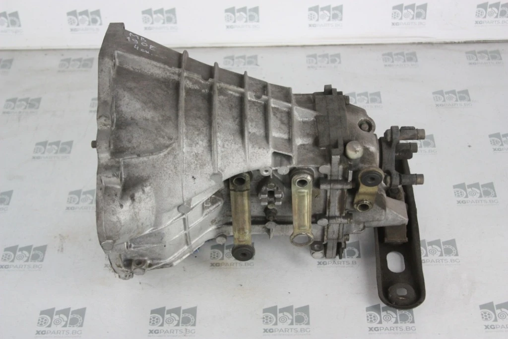     Mercedes 190 W201 2.0E 118.. (1982-1993) 4- | Mobile.bg   1