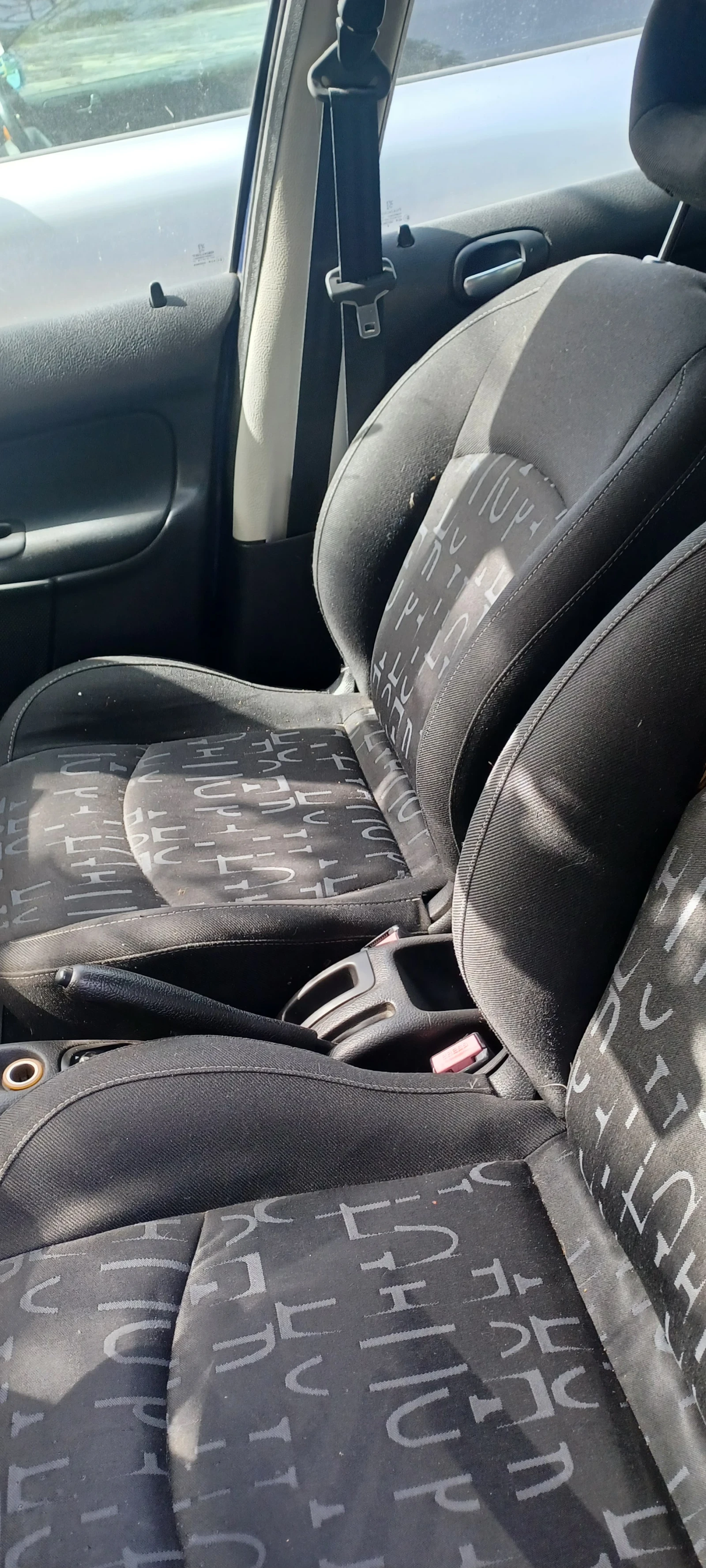 �� ����� ���� 206 2.0 HDI 90�.�. 2003�. | Mobile.bg � ����������� 14