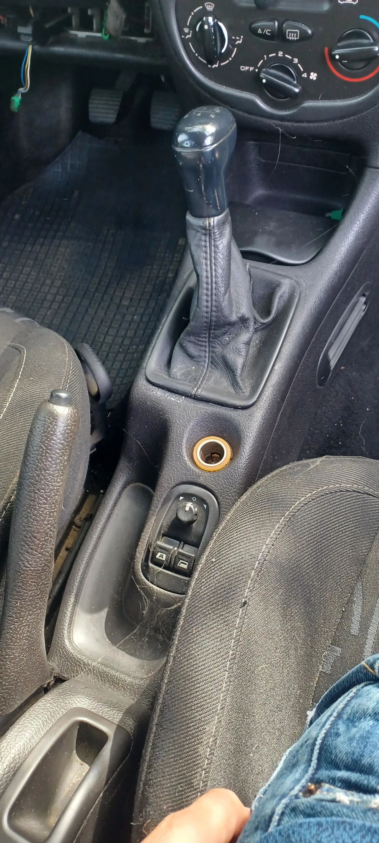 �� ����� ���� 206 2.0 HDI 90�.�. 2003�. | Mobile.bg � ����������� 5