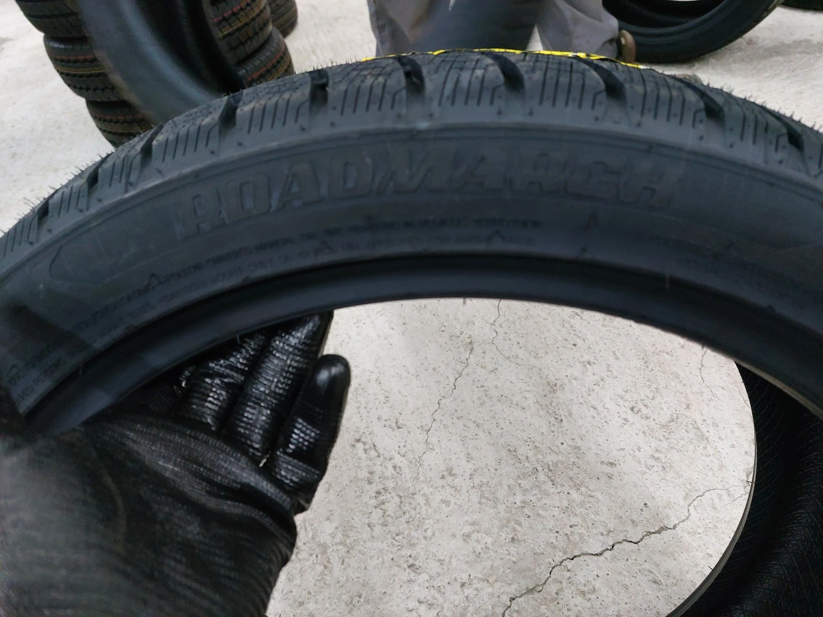  245/40R19 | Mobile.bg   5