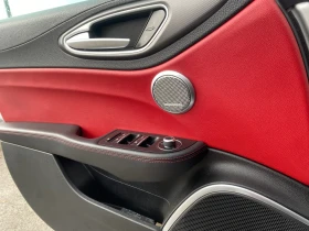 Alfa Romeo Giulia, снимка 10