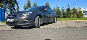 Opel Astra Astra J Sedan Ночбак, снимка 2