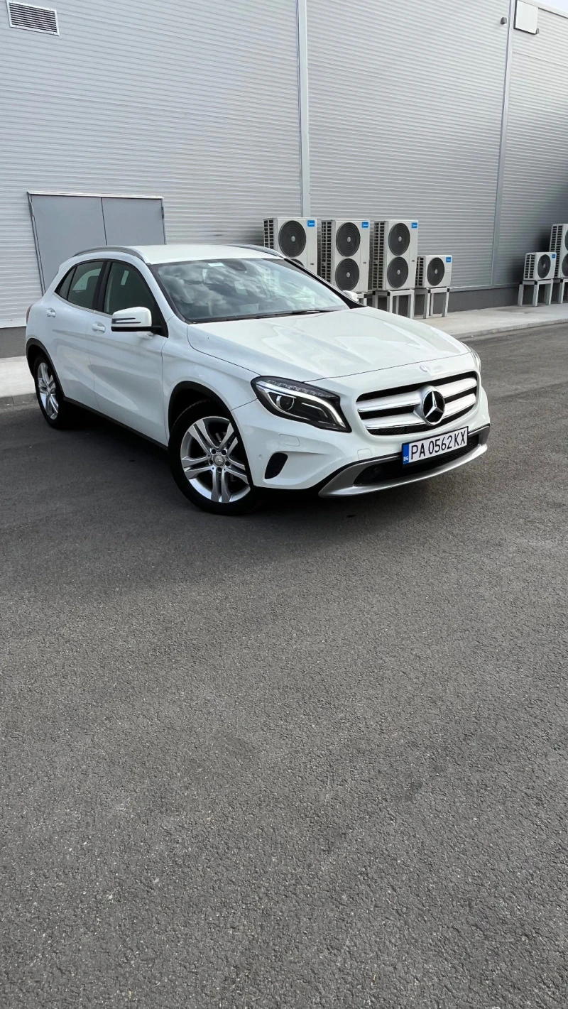 Mercedes-Benz GLA 220, снимка 2 - Автомобили и джипове - 47135625