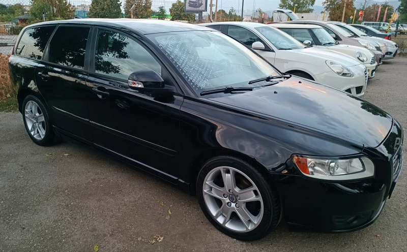 Volvo V50 ПРОМОЦИЯ 1.6Di/PLATINUM , снимка 4 - Автомобили и джипове - 47078382