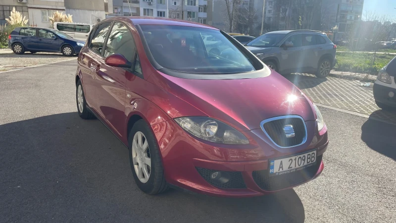 Seat Altea Ван, снимка 3 - Автомобили и джипове - 48396387