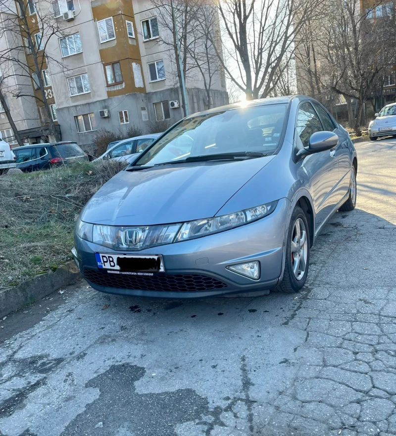 Honda Civic 1.4 99000км, снимка 3 - Автомобили и джипове - 48648808