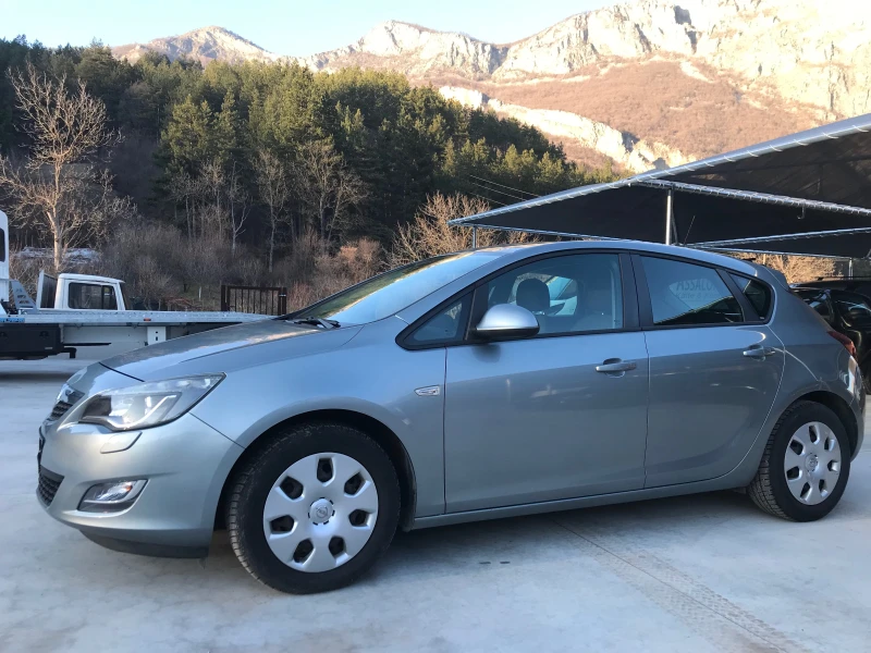 Opel Astra 1, 6бен.150х.кл., снимка 4 - Автомобили и джипове - 48721665