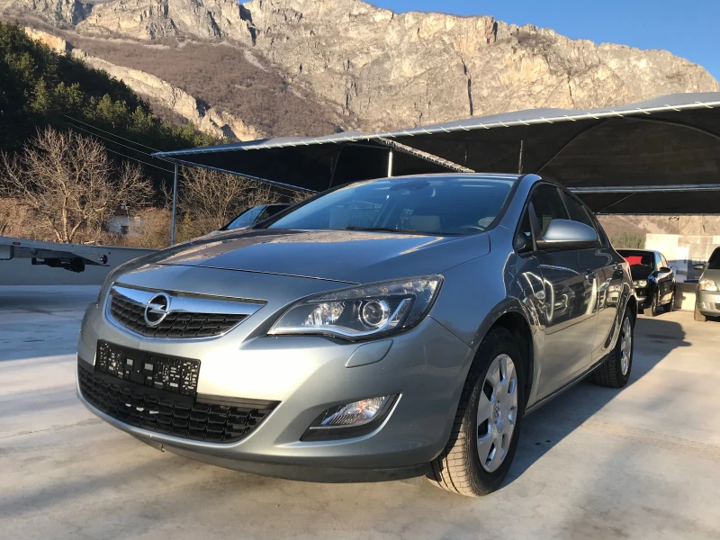 Opel Astra 1, 6бен.150х.кл., снимка 2 - Автомобили и джипове - 48721665