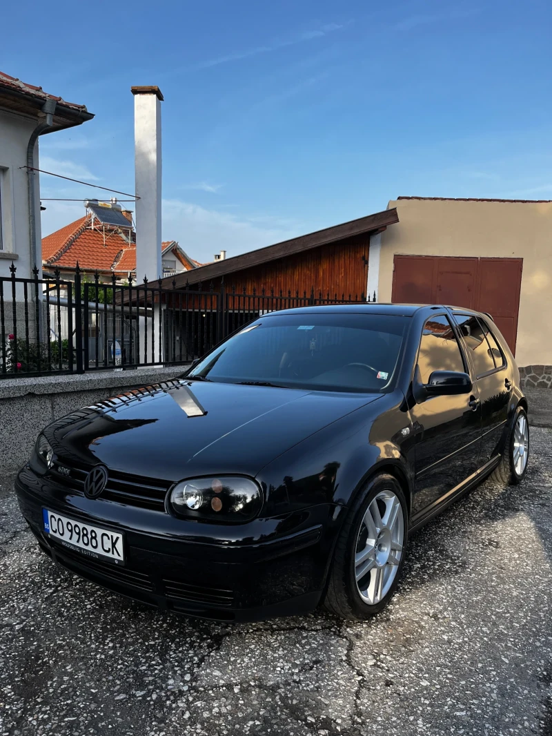 VW Golf 1.8Т, снимка 3 - Автомобили и джипове - 49006200