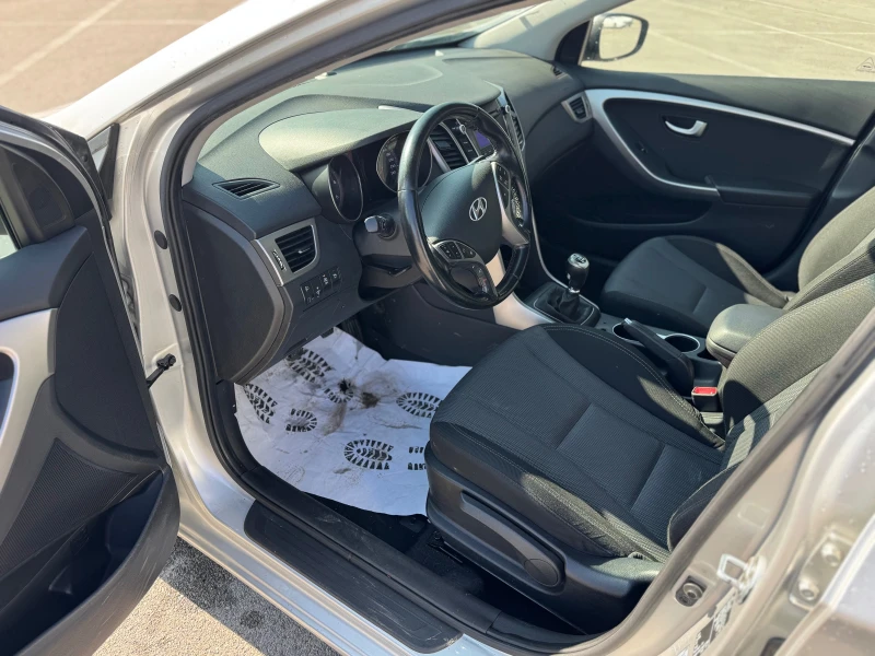 Hyundai I30 1.6CRDI-6ск, снимка 14 - Автомобили и джипове - 49344696