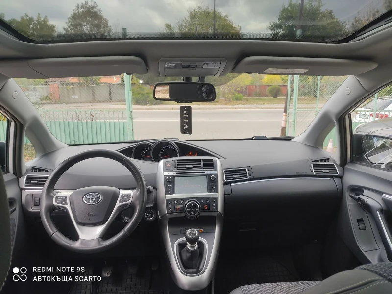 Toyota Verso 1.6 D-4D, 2015г, камера, 6 скорости , снимка 8 - Автомобили и джипове - 52028578