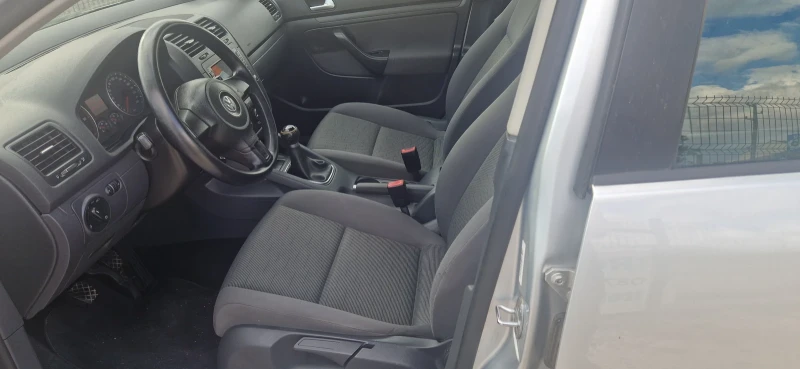 VW Golf 1.9 tdi-NAVI, снимка 8 - Автомобили и джипове - 52168424