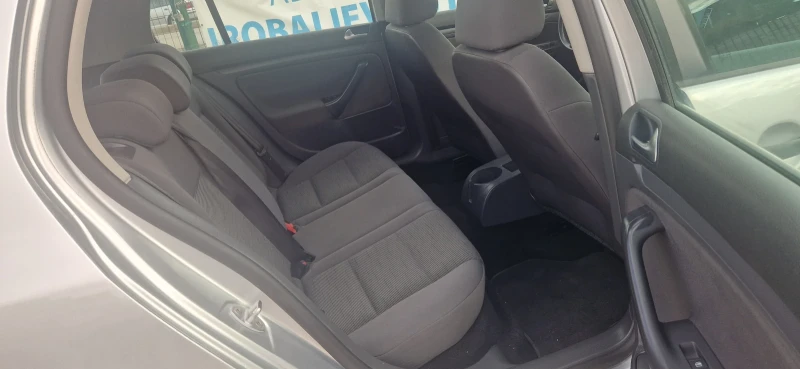 VW Golf 1.9 tdi-NAVI, снимка 12 - Автомобили и джипове - 52168424