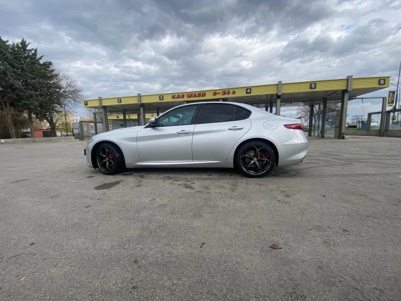 Alfa Romeo Giulia, снимка 4 - Автомобили и джипове - 52501199