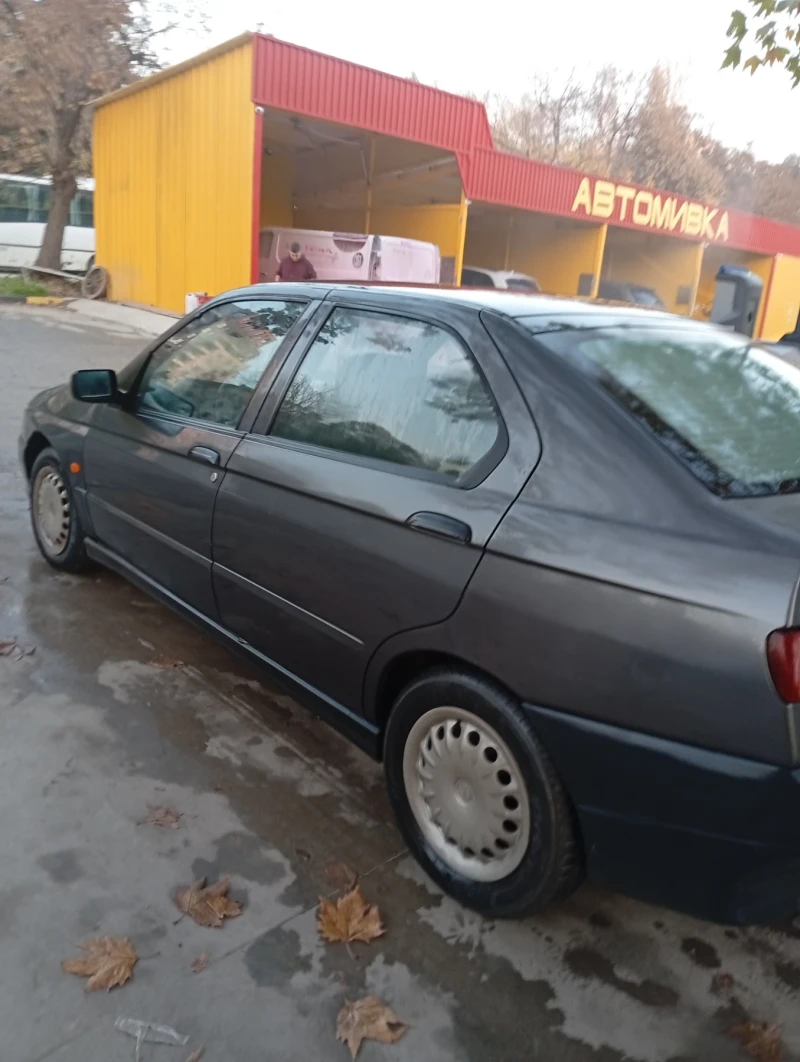 Alfa Romeo 146 1.4, снимка 5 - Автомобили и джипове - 52511938
