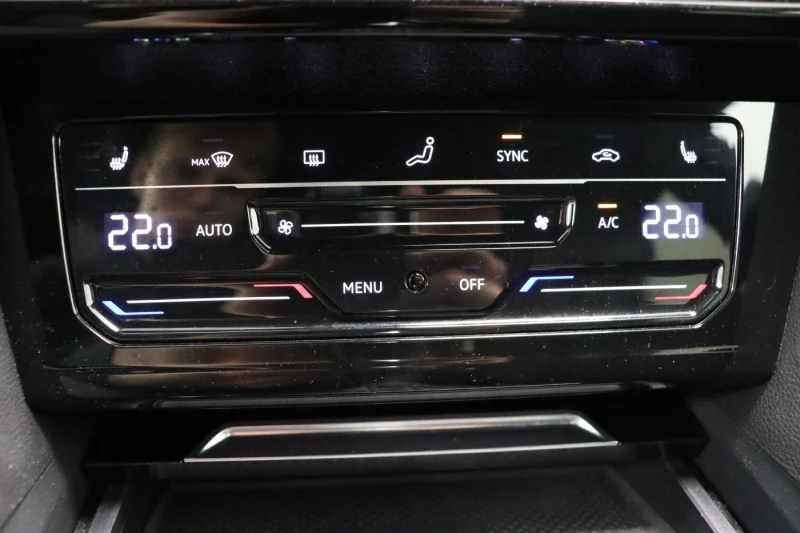 VW Arteon 2.0 TDI 4-MOTION R-LINE SHOOTING BRAKE MATRIX , снимка 7 - Автомобили и джипове - 53026022