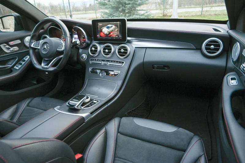 Mercedes-Benz C 450 AMG КАМЕРА* ДИСТ* ПАНОРАМА* MATRIX, снимка 10 - Автомобили и джипове - 53113661