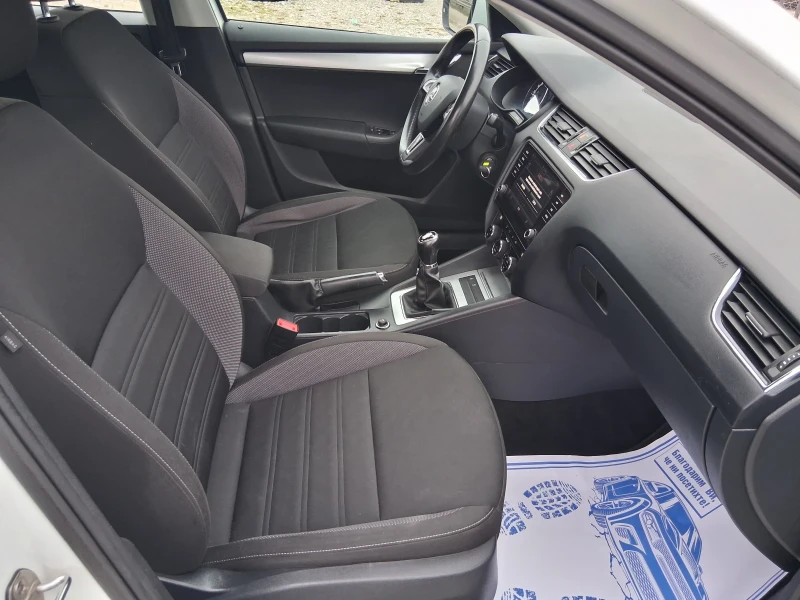 Skoda Octavia 1.6 d сервизна история, снимка 9 - Автомобили и джипове - 53126230