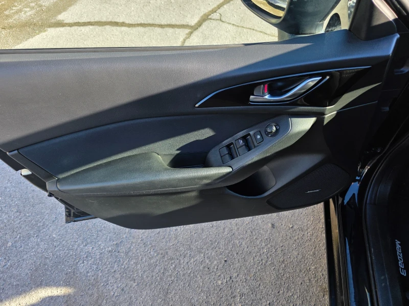 Mazda 3 2.2D 150k.c ITALIA EURO 5B , снимка 9 - Автомобили и джипове - 53137882