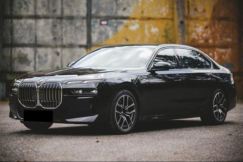 BMW 740 d xDrive M-Sport