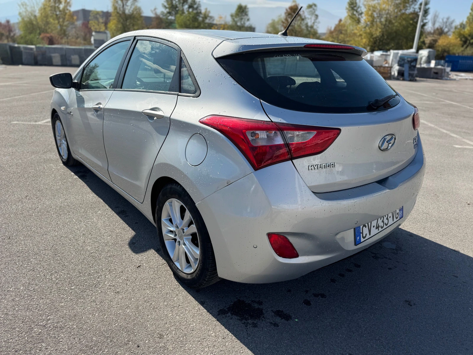 Hyundai I30 1.6CRDI-6ск | Mobile.bg — изображение 16