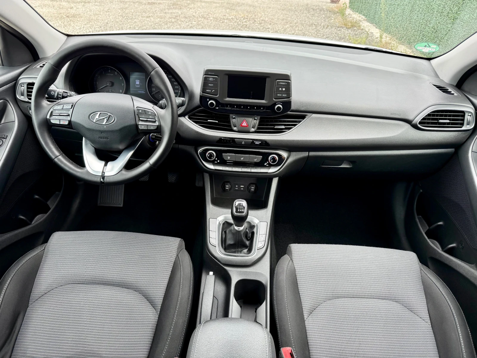 Hyundai I30 1.4 MPI* LED* Euro6 - изображение 10