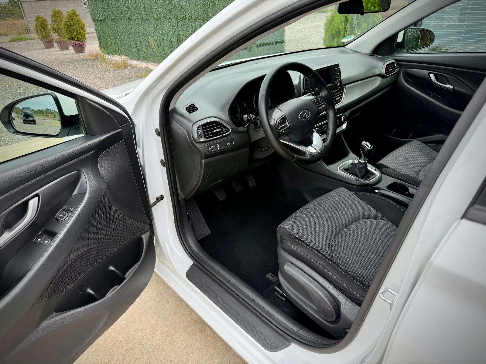 Hyundai I30 1.4 MPI* LED* Euro6 - изображение 9