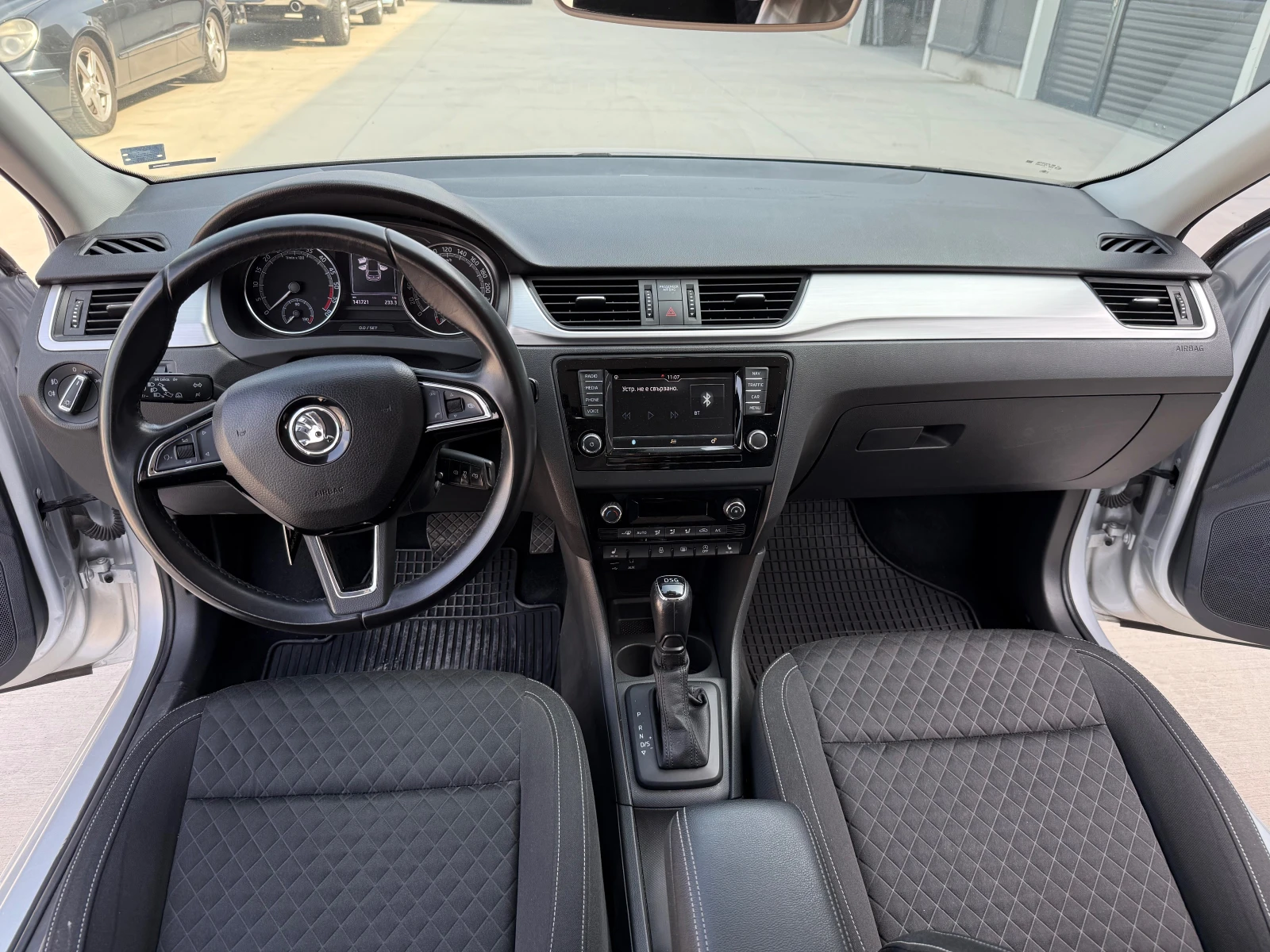 Skoda Rapid 1.4tdi - изображение 9